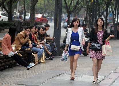 中国人在德冒充女性犯四起强奸案